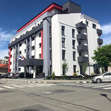 Cazare Bloc Nou Ultracentral Ramnicu Valcea Ngoại thất bức ảnh