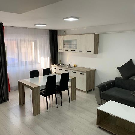 Cazare Bloc Nou Ultracentral Ramnicu Valcea Ngoại thất bức ảnh