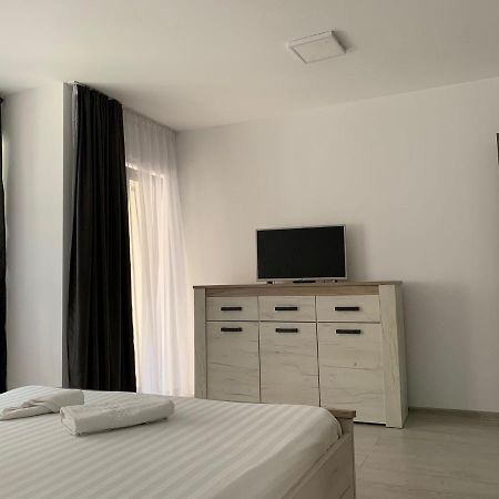 Cazare Bloc Nou Ultracentral Ramnicu Valcea Ngoại thất bức ảnh