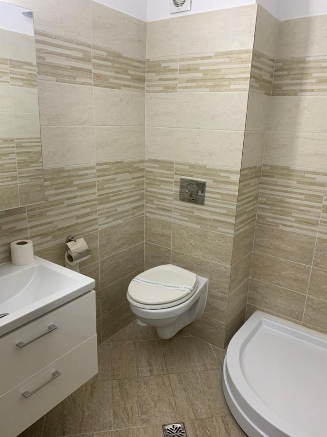 Cazare Bloc Nou Ultracentral Ramnicu Valcea Ngoại thất bức ảnh