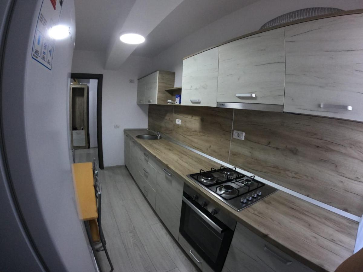 Cazare Bloc Nou Ultracentral Ramnicu Valcea Ngoại thất bức ảnh