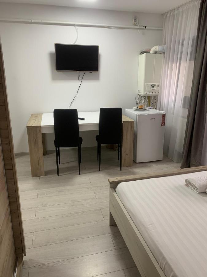 Cazare Bloc Nou Ultracentral Ramnicu Valcea Ngoại thất bức ảnh