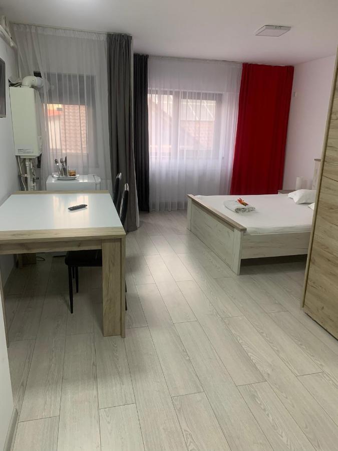 Cazare Bloc Nou Ultracentral Ramnicu Valcea Ngoại thất bức ảnh