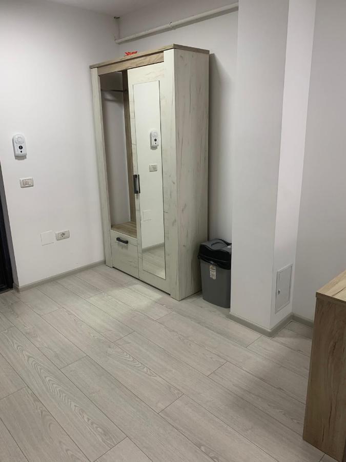 Cazare Bloc Nou Ultracentral Ramnicu Valcea Ngoại thất bức ảnh