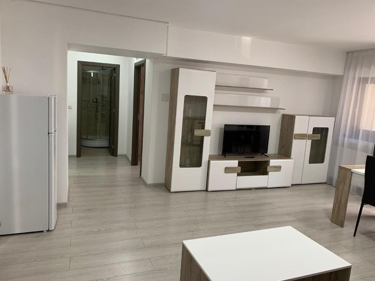 Cazare Bloc Nou Ultracentral Ramnicu Valcea Ngoại thất bức ảnh